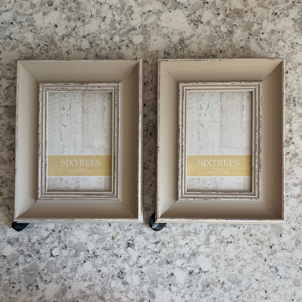 NWT • Sixtrees Cream Rustic Picture Frames • For 4x6 Photos • Set of 2